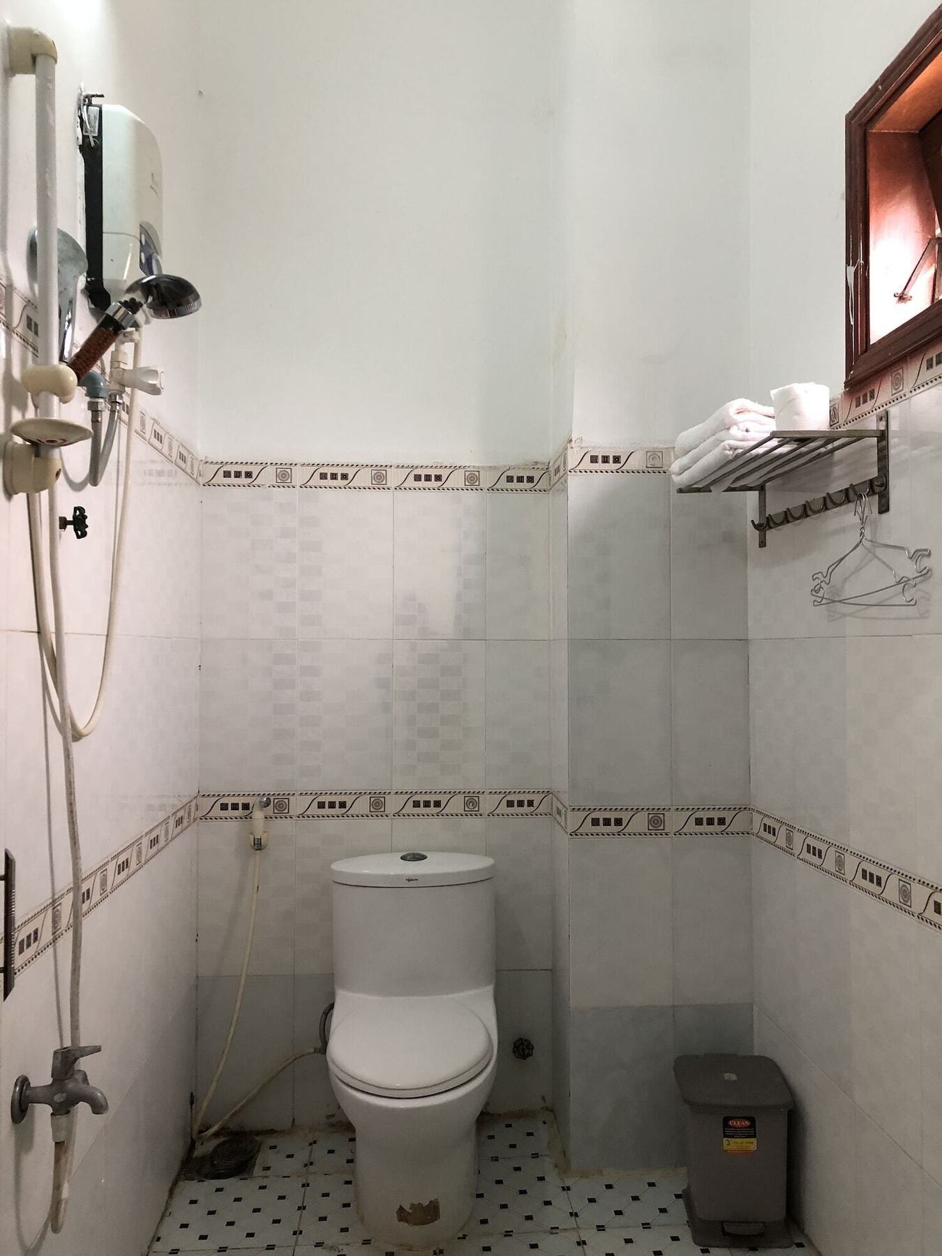 Le Anh Hotel Da Nang Esterno foto