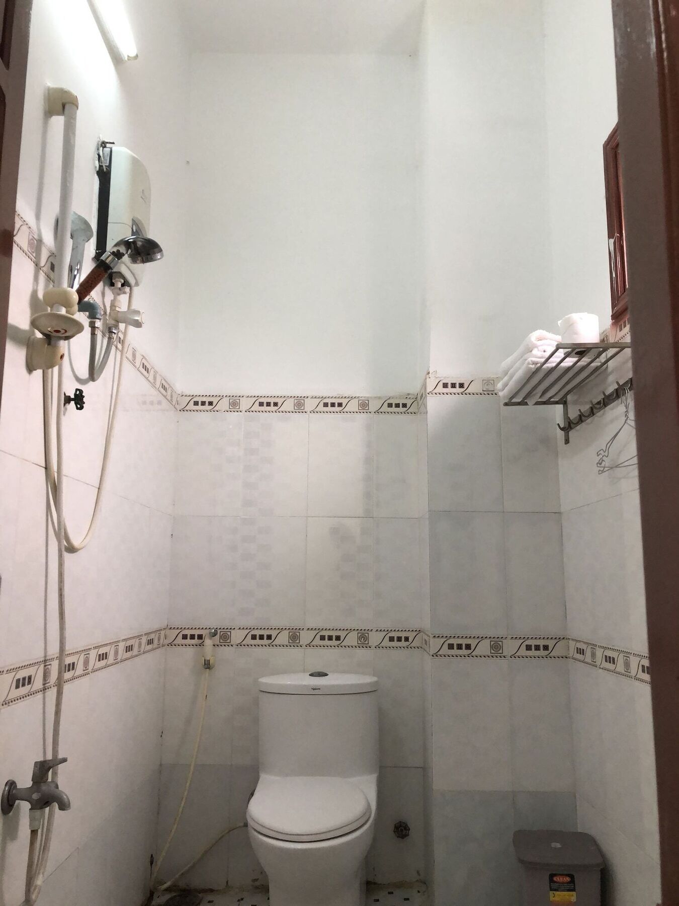 Le Anh Hotel Da Nang Esterno foto