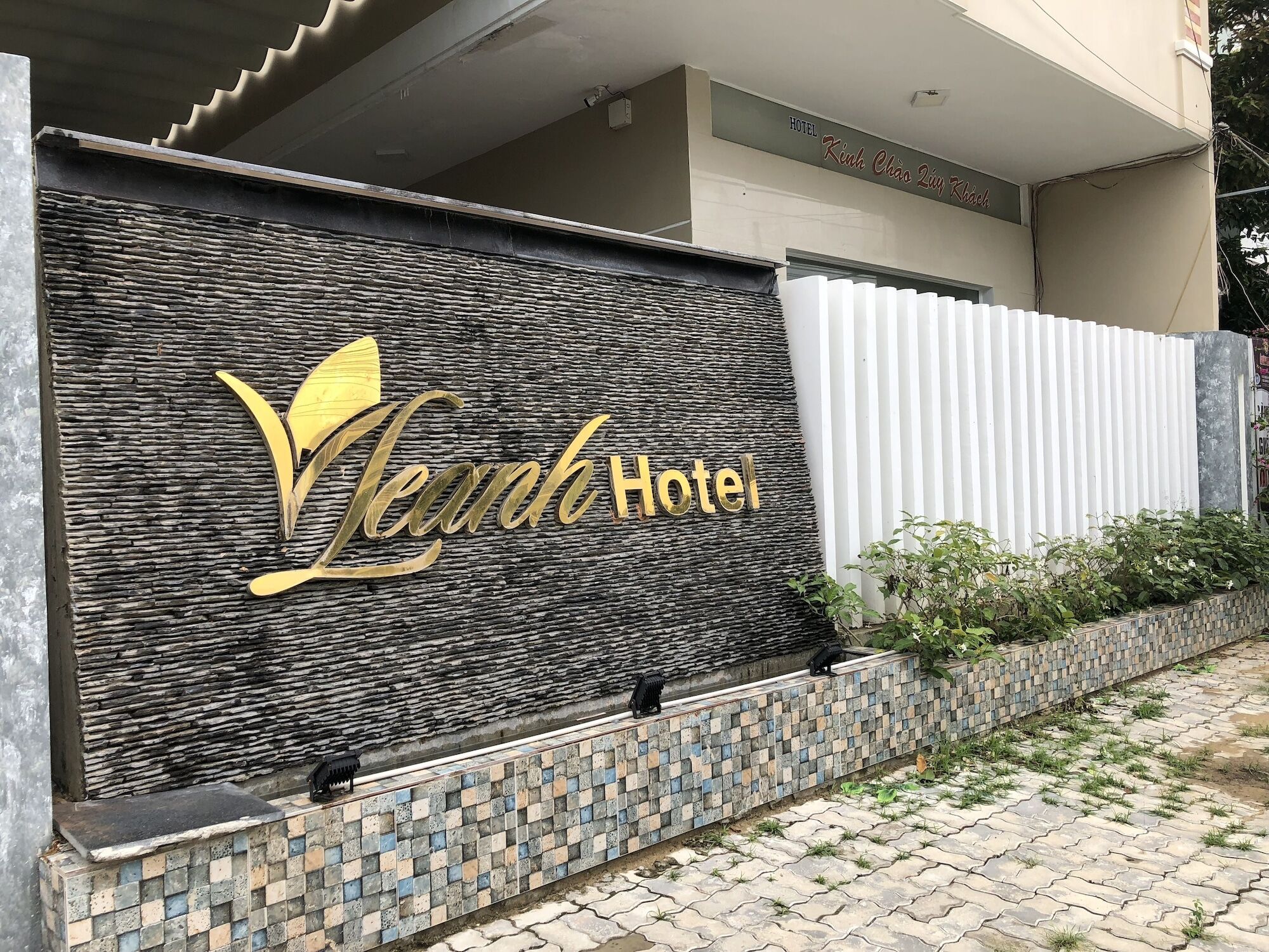 Le Anh Hotel Da Nang Esterno foto